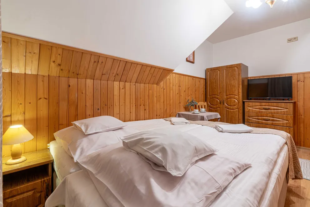 Pokój 2 osobowy z balkonem i widokiem na góry nr8